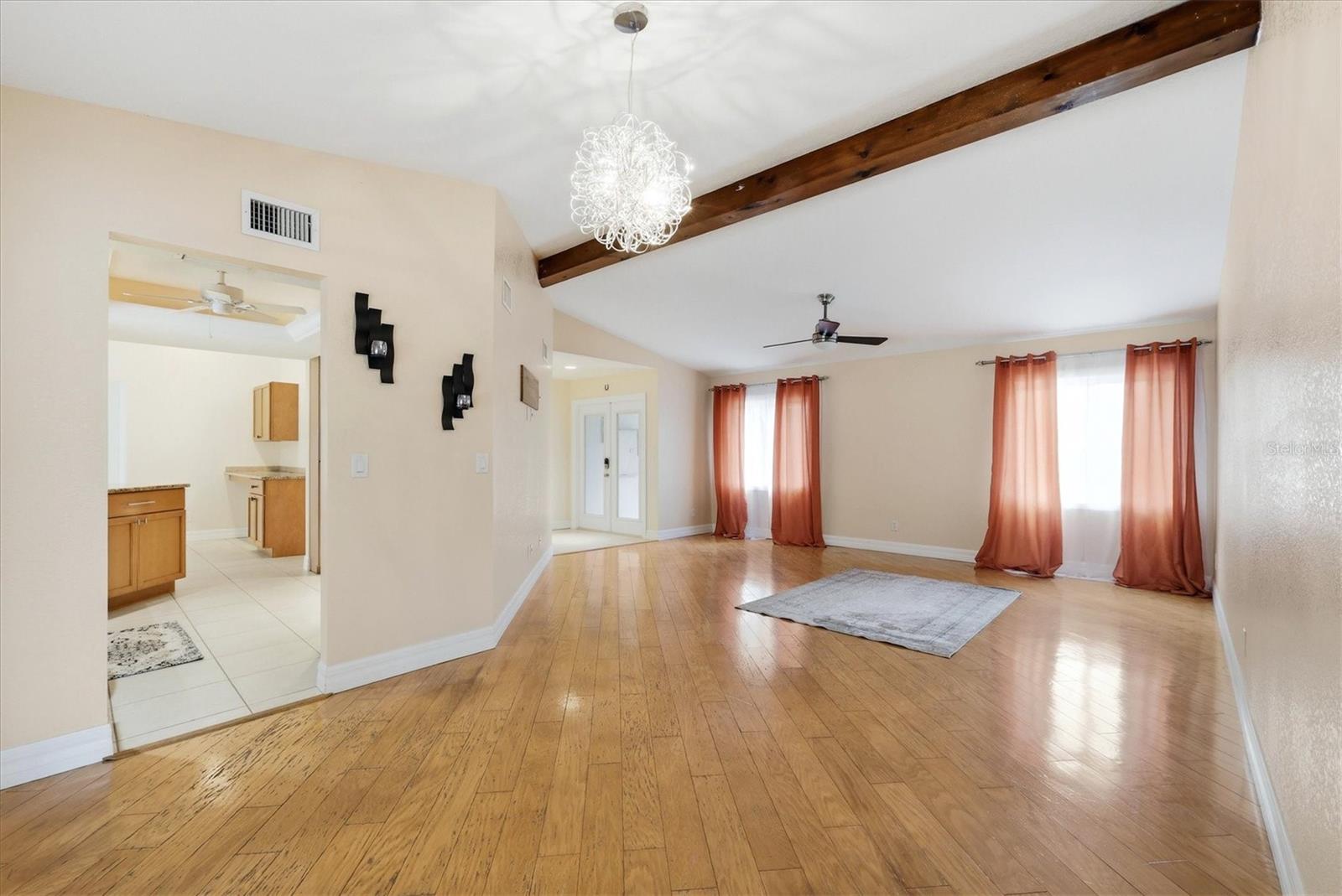 1114 Dewhurst St Property Photo 22