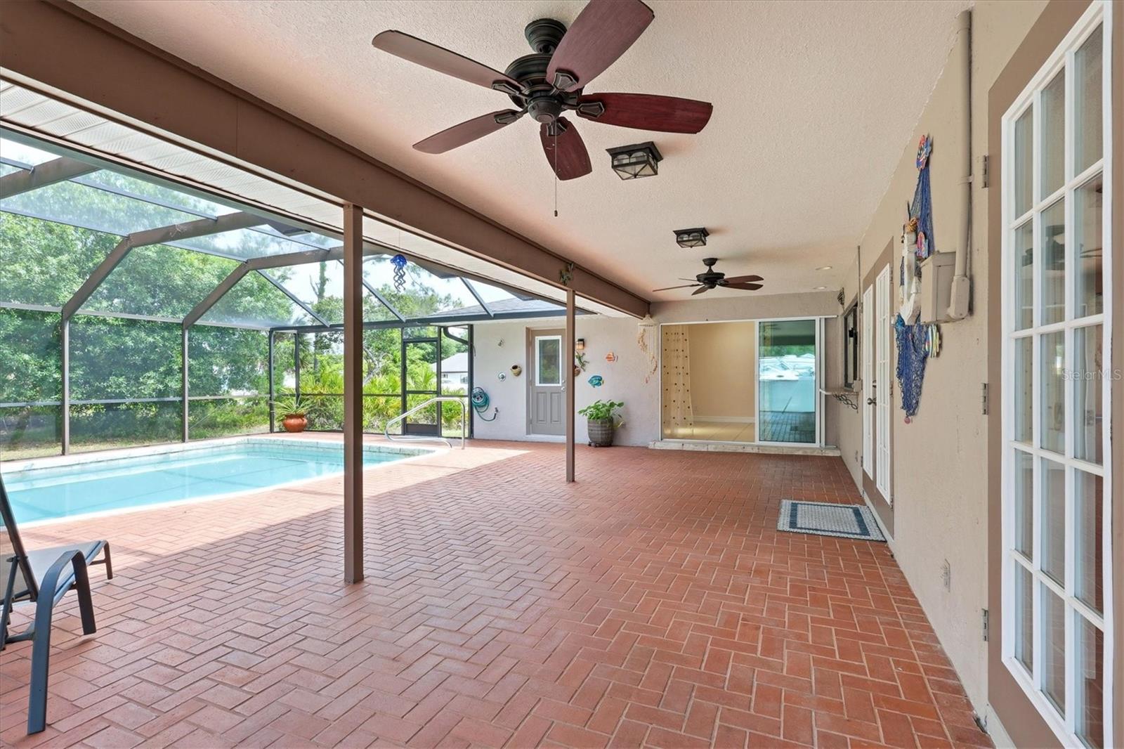 1114 Dewhurst St Property Photo 43