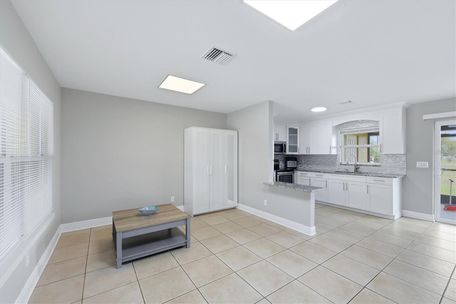12125 Margarita Ave Property Photo 9