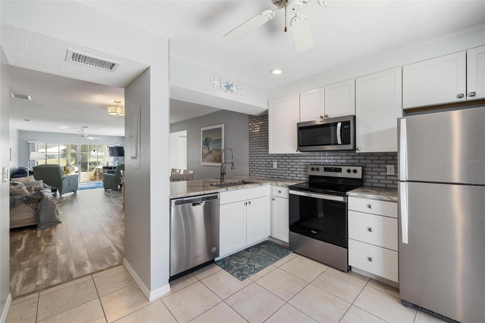 276 Cerromar Way S #60 Property Photo 5