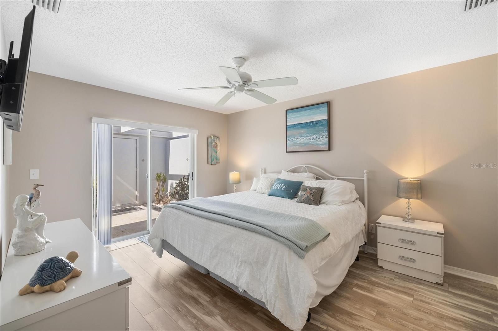276 Cerromar Way S #60 Property Photo 16
