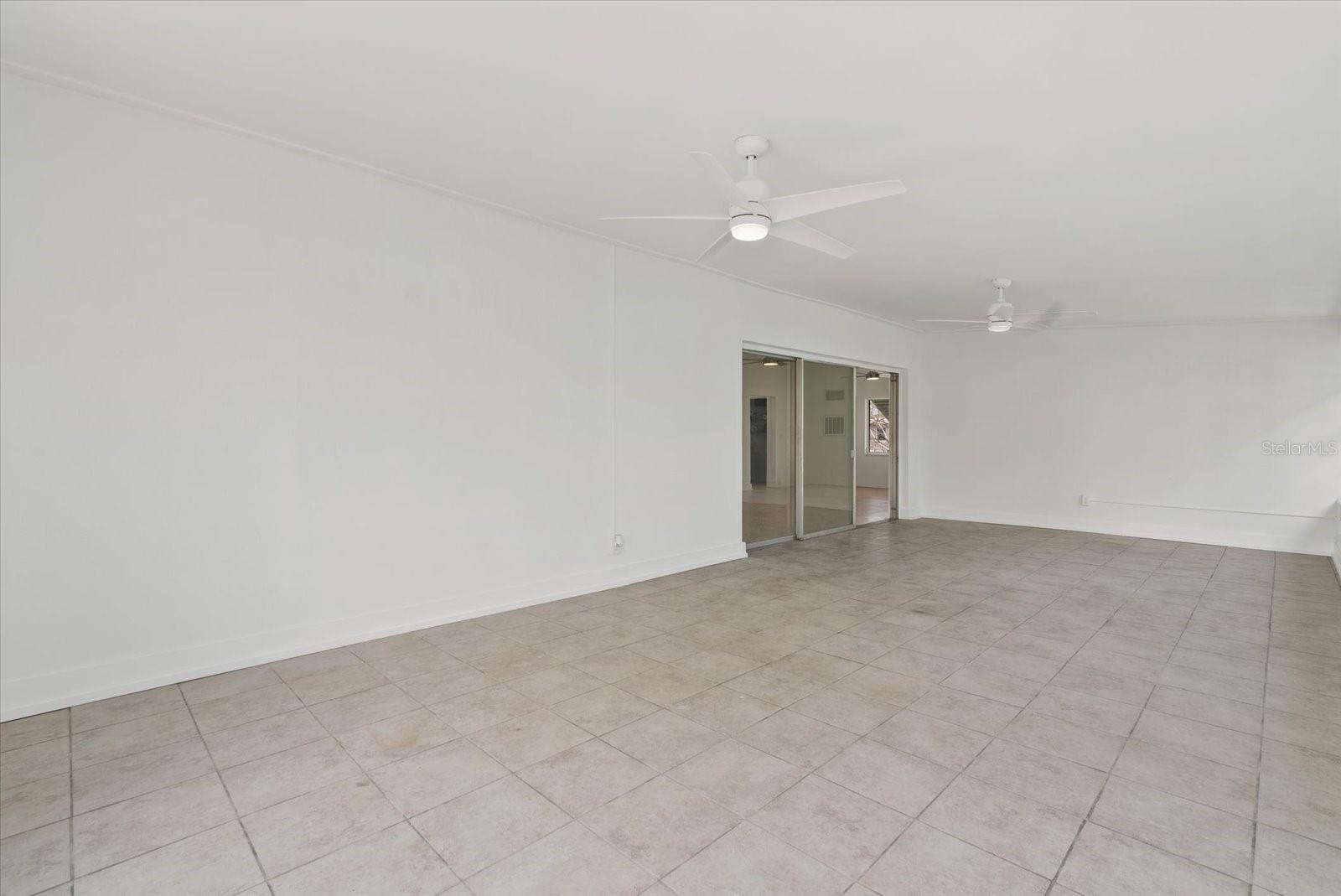 6019 Merril St Property Photo 17