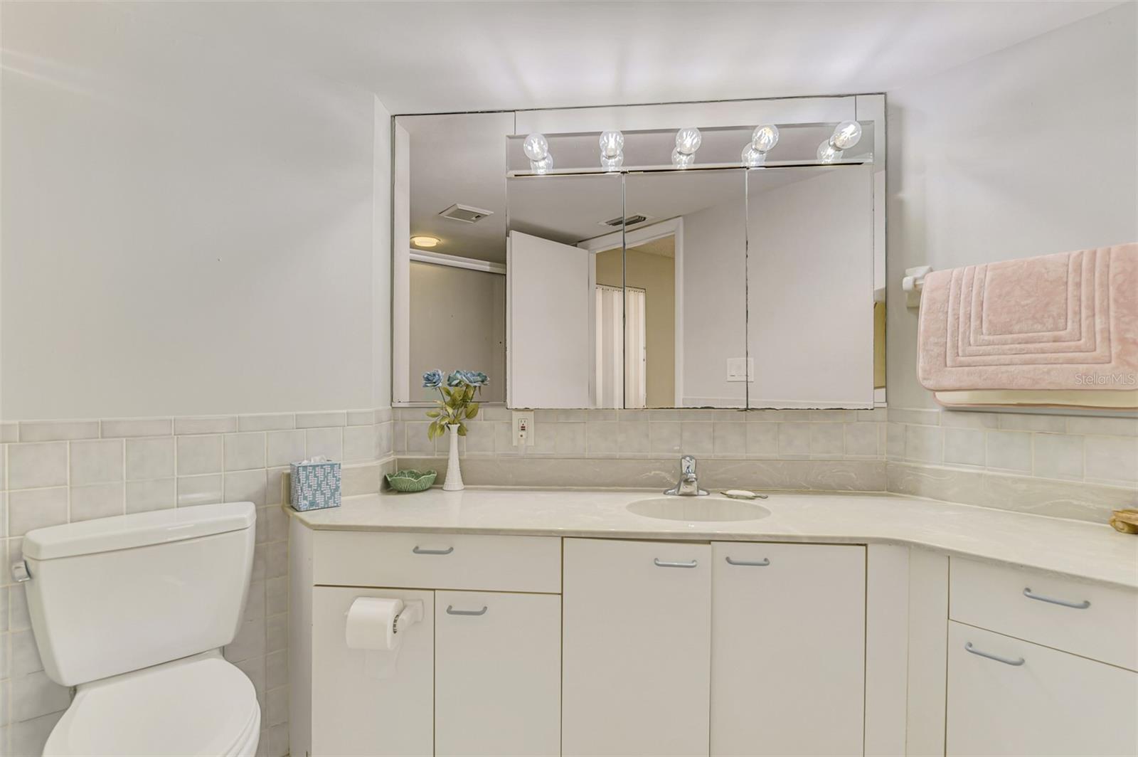 796 Capri Isles Blvd #130 Property Photo 31