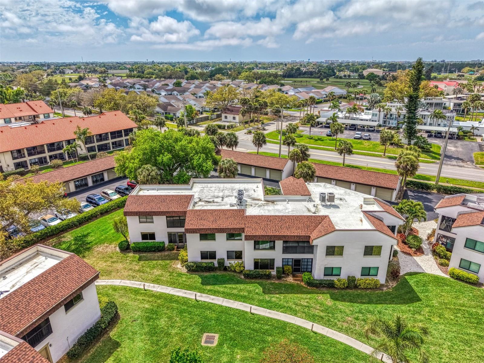 796 Capri Isles Blvd #130 Property Photo 41
