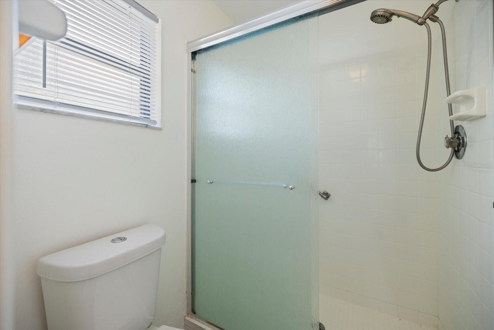335 Three Lakes Ln #b Property Photo 21