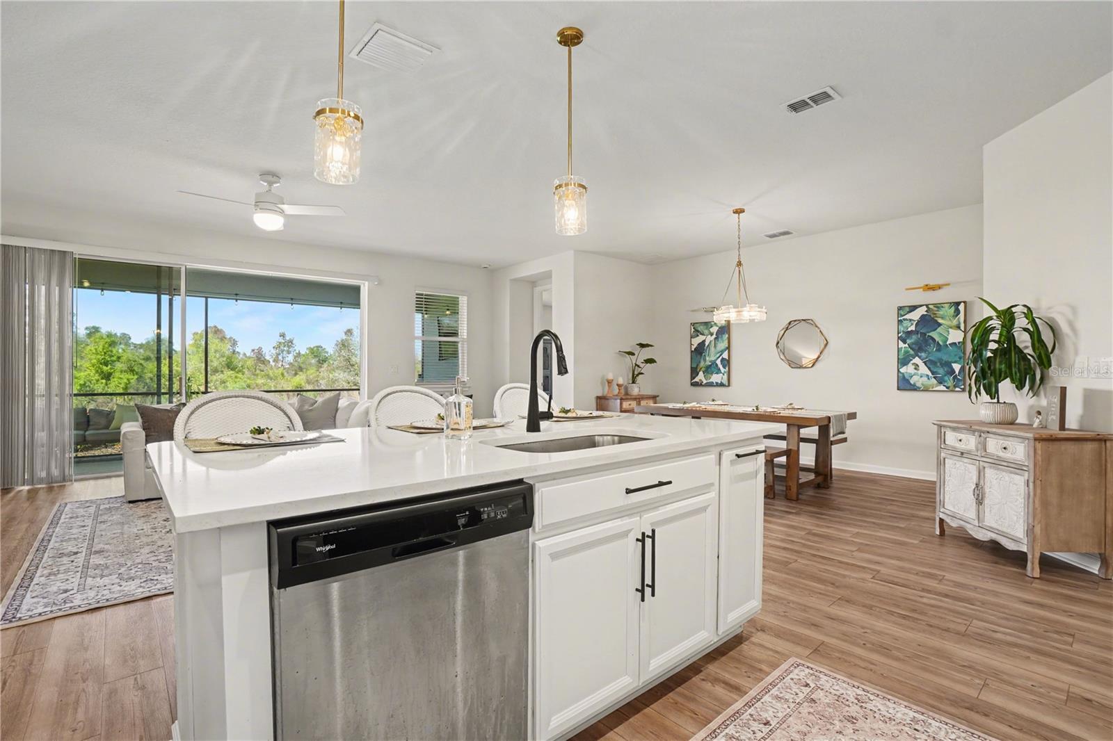 18065 Grand Prosperity Dr Property Photo 3