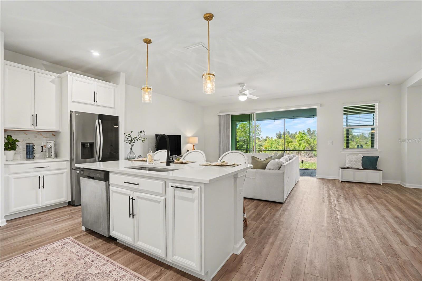 18065 Grand Prosperity Dr Property Photo 4