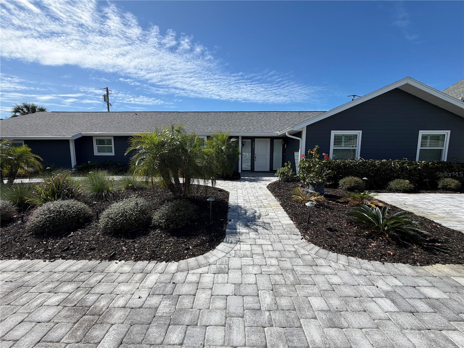15 Gulf Manor Dr Property Photo