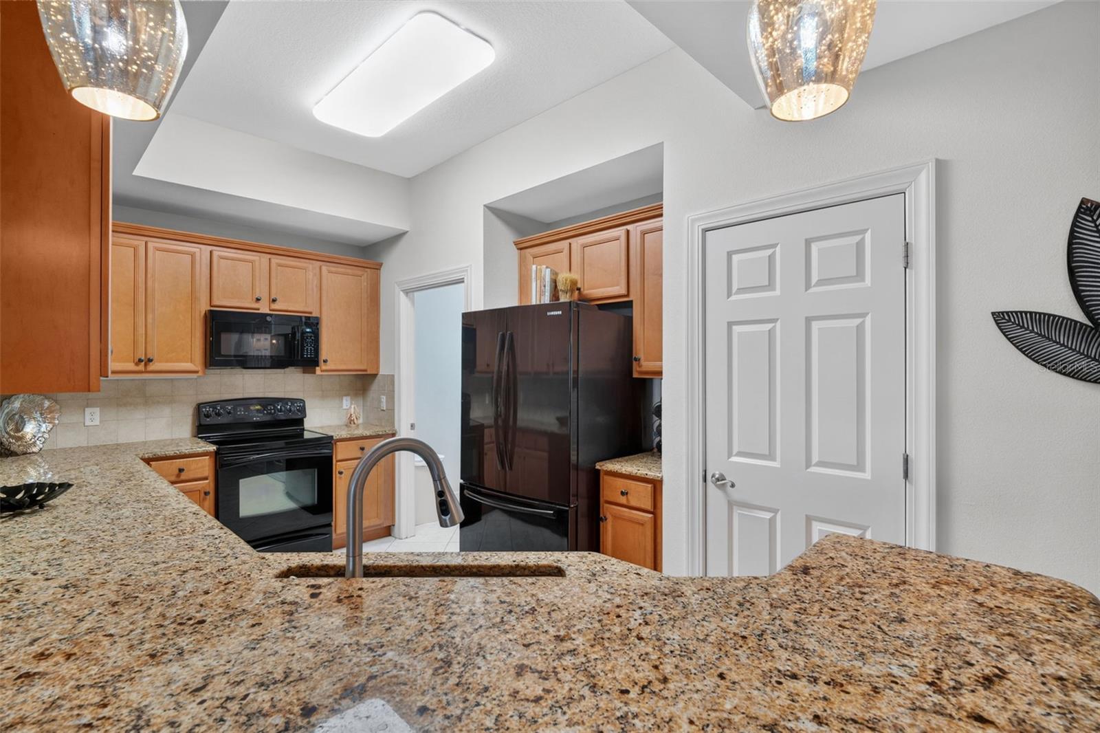8561 Amberjack Cir #302 Property Photo 14