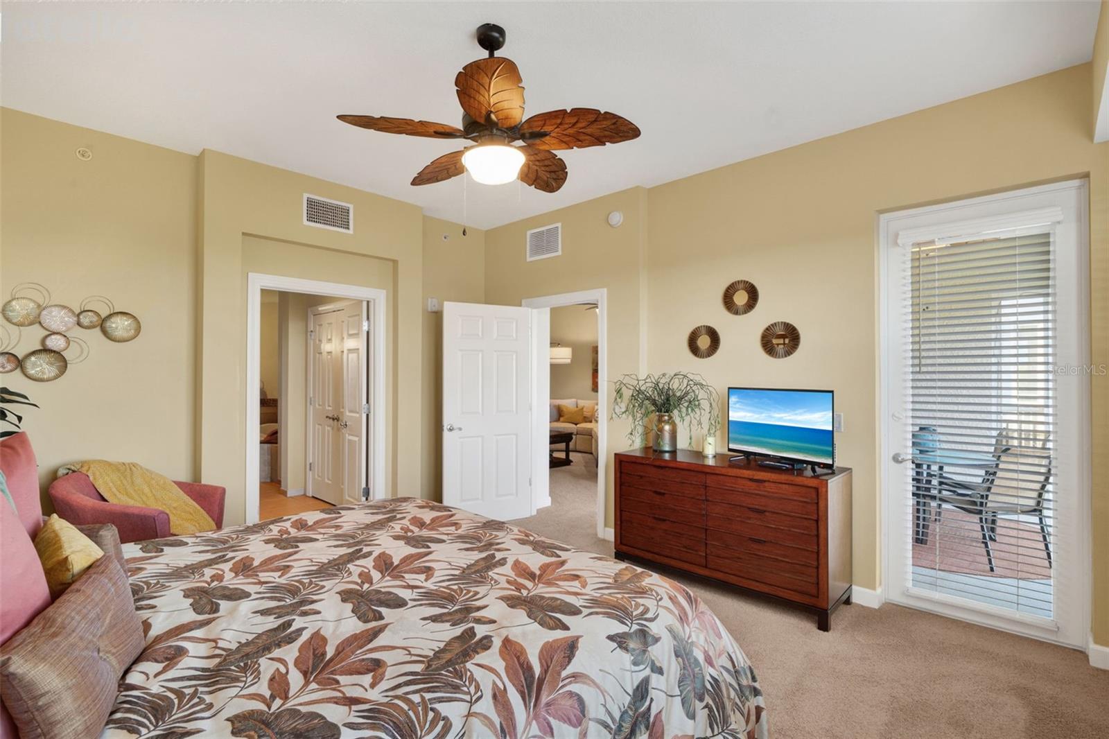 8561 Amberjack Cir #302 Property Photo 24