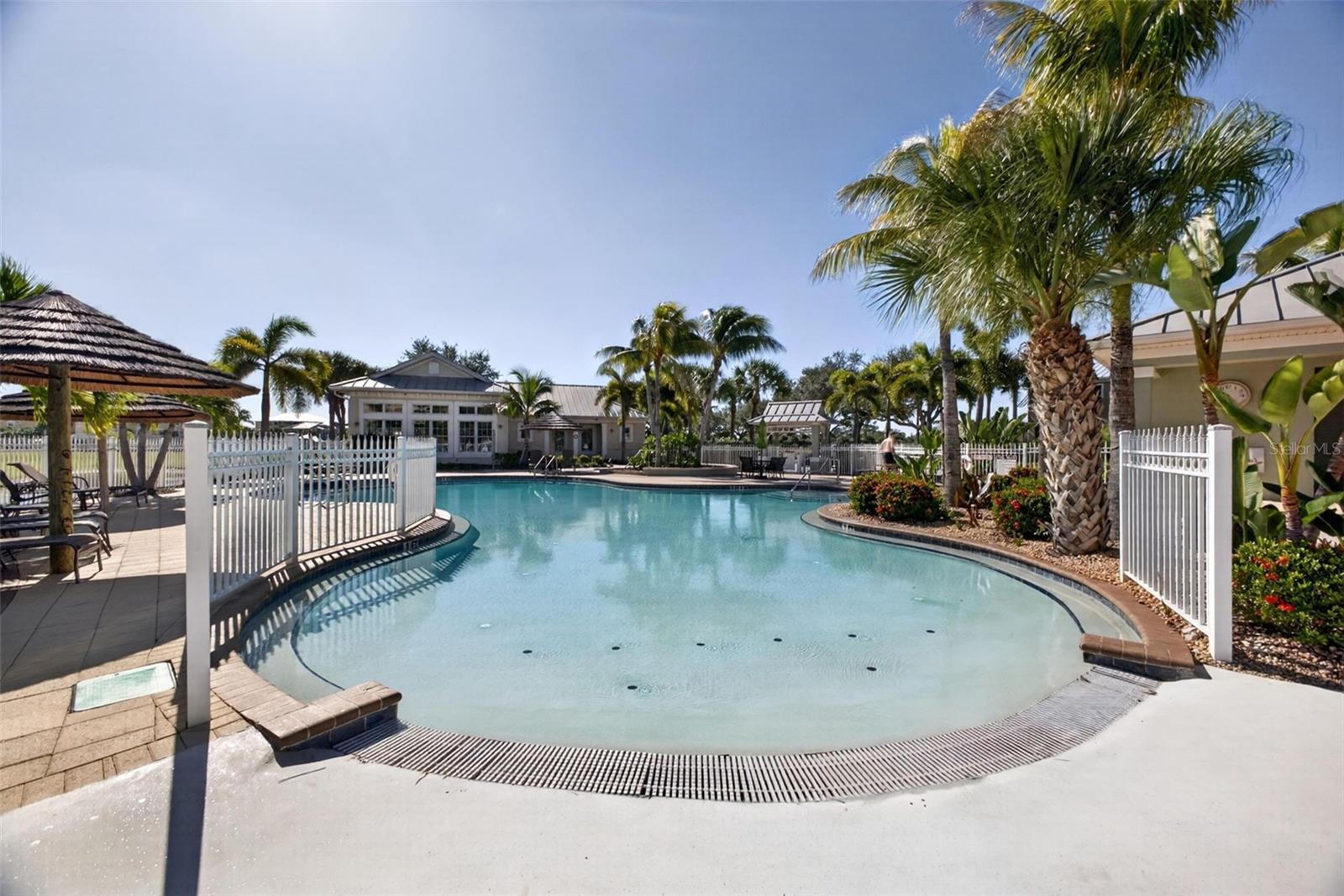 8561 Amberjack Cir #302 Property Photo 43