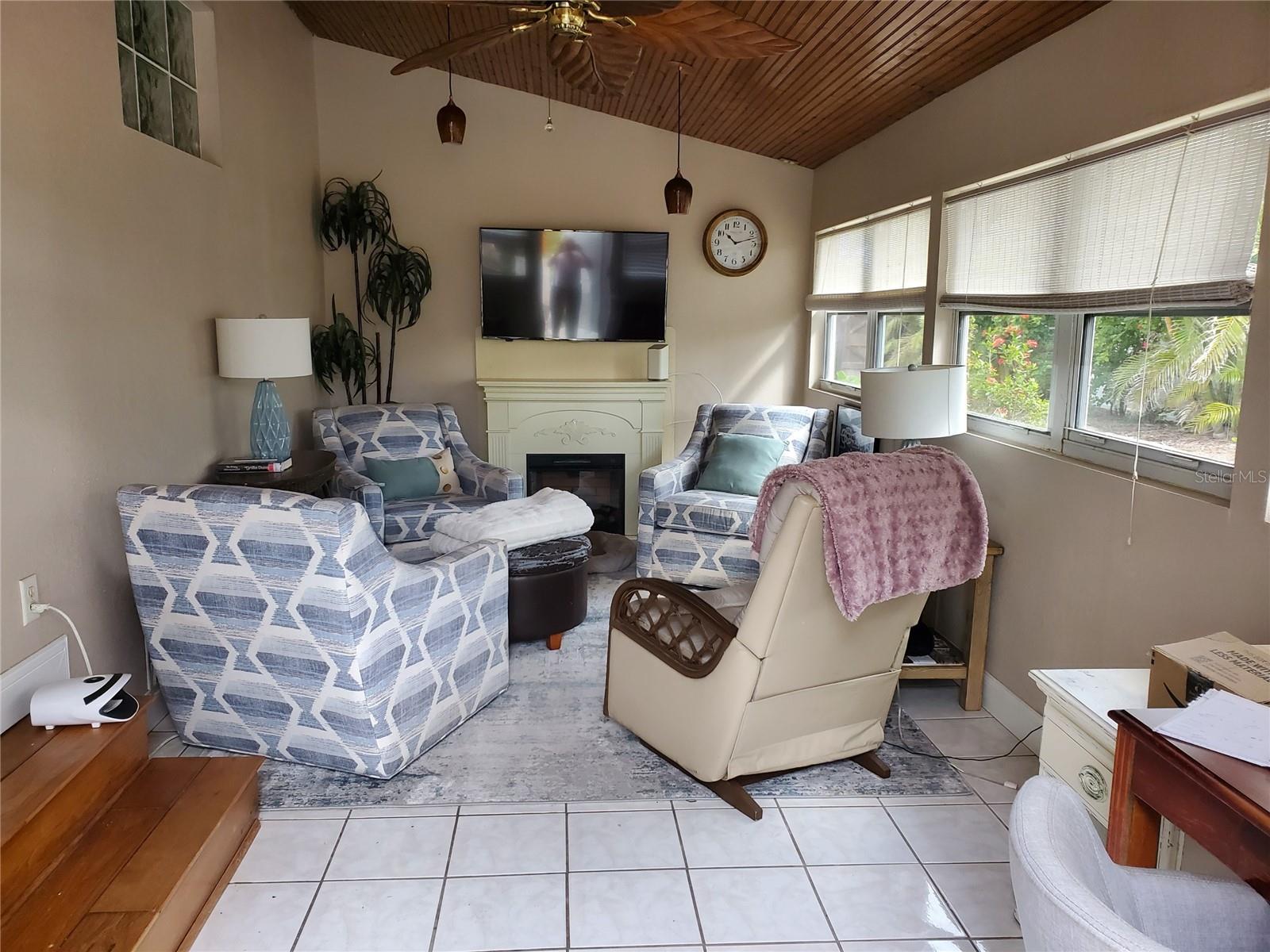 227 Lychee Rd Property Photo 13