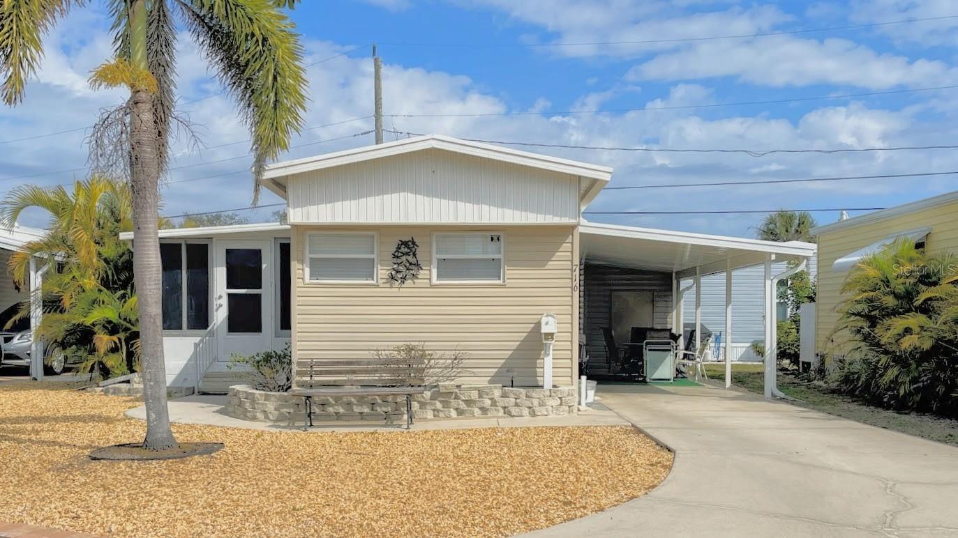 716 CAREFREE Property Photo 1