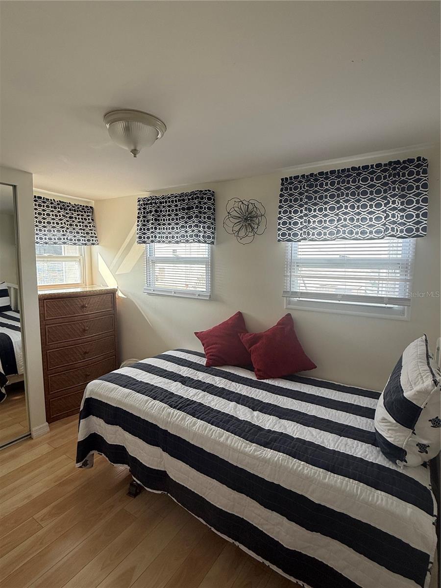 716 Carefree Property Photo 4
