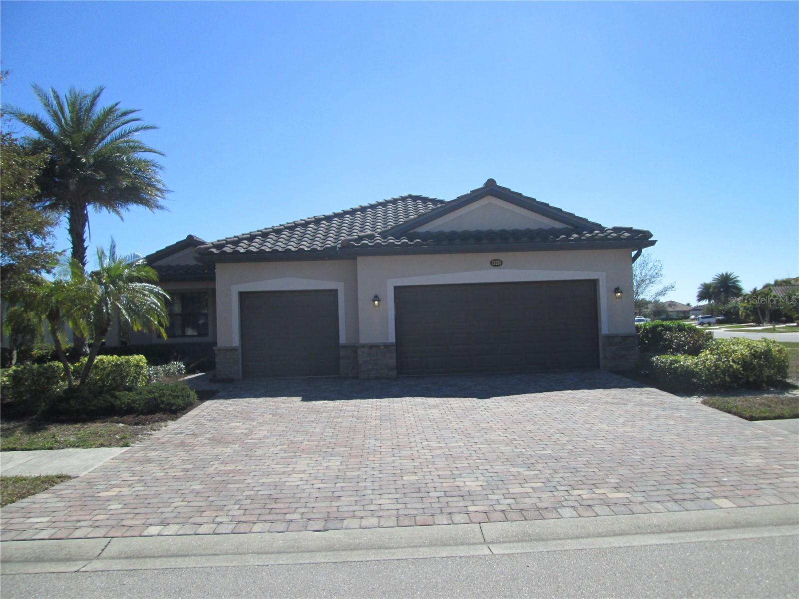 13235 AMERIGO LN Property Photo 1