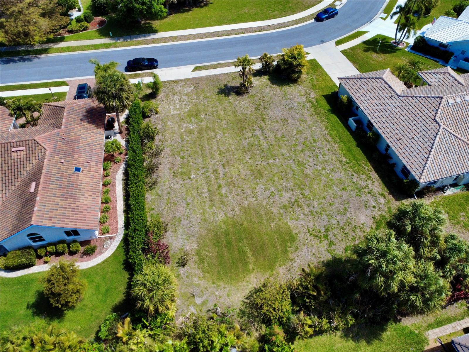 565 Park Estates Sq Property Photo 4