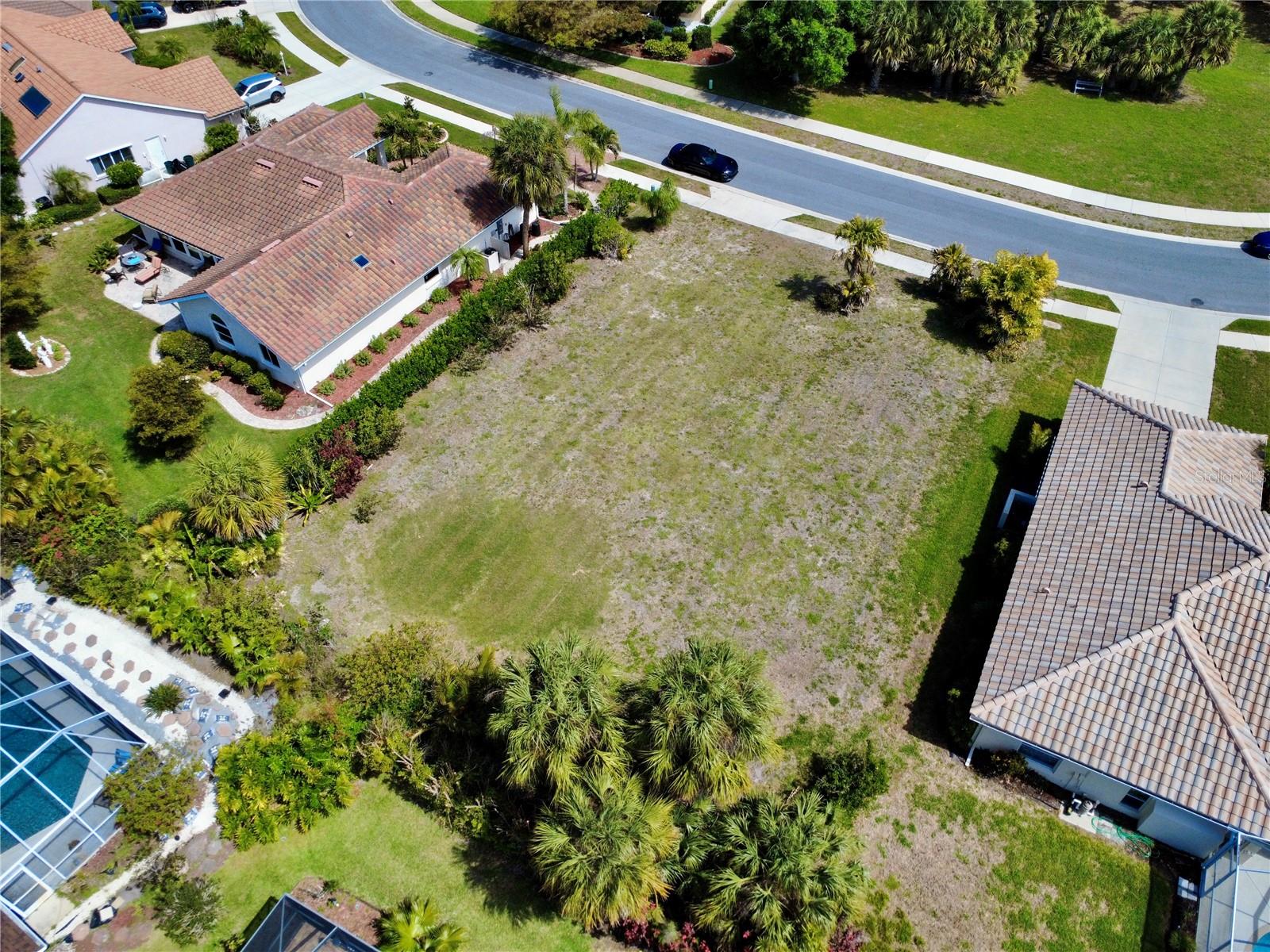 565 Park Estates Sq Property Photo 5