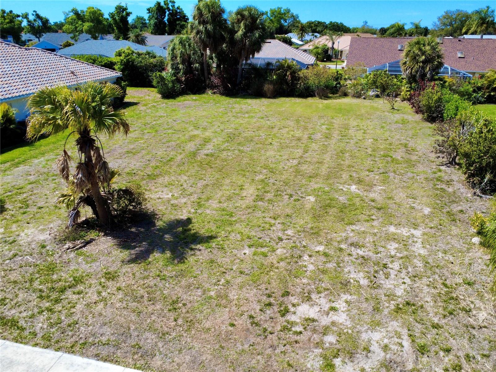 565 Park Estates Sq Property Photo 6