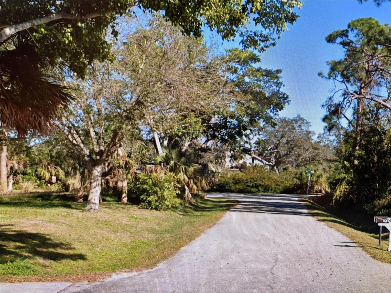 LOTS 19413 19414 & 19415 GULL RD Property Photo 1