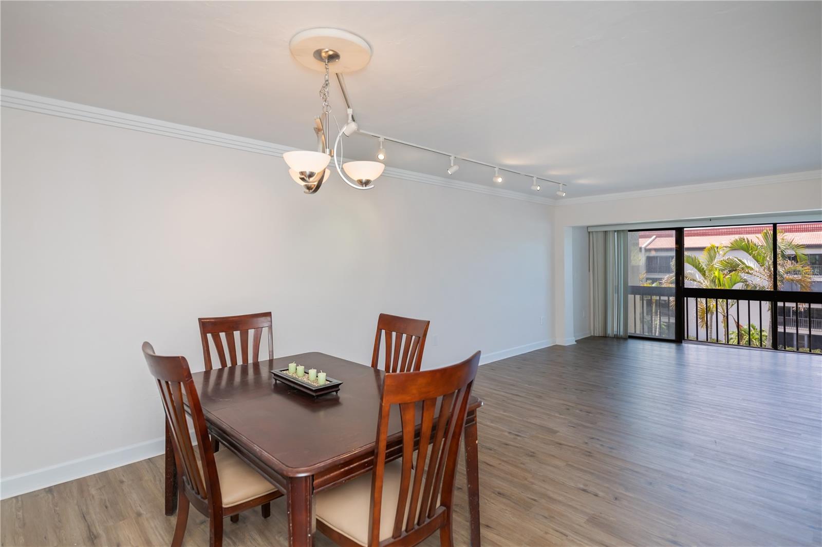 4396 Bowsprit Ct #4e Property Photo 11