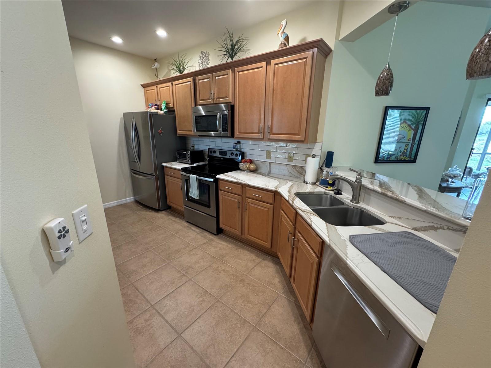 20096 Pezzana Dr Property Photo 3