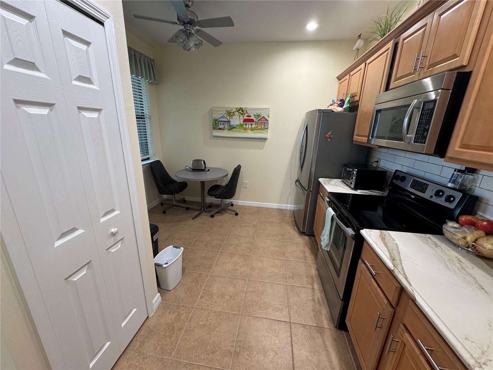 20096 Pezzana Dr Property Photo 4