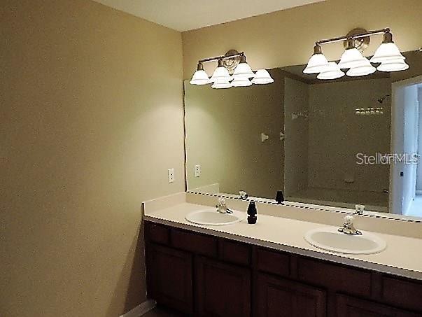 7151 83rd Dr E Property Photo 8