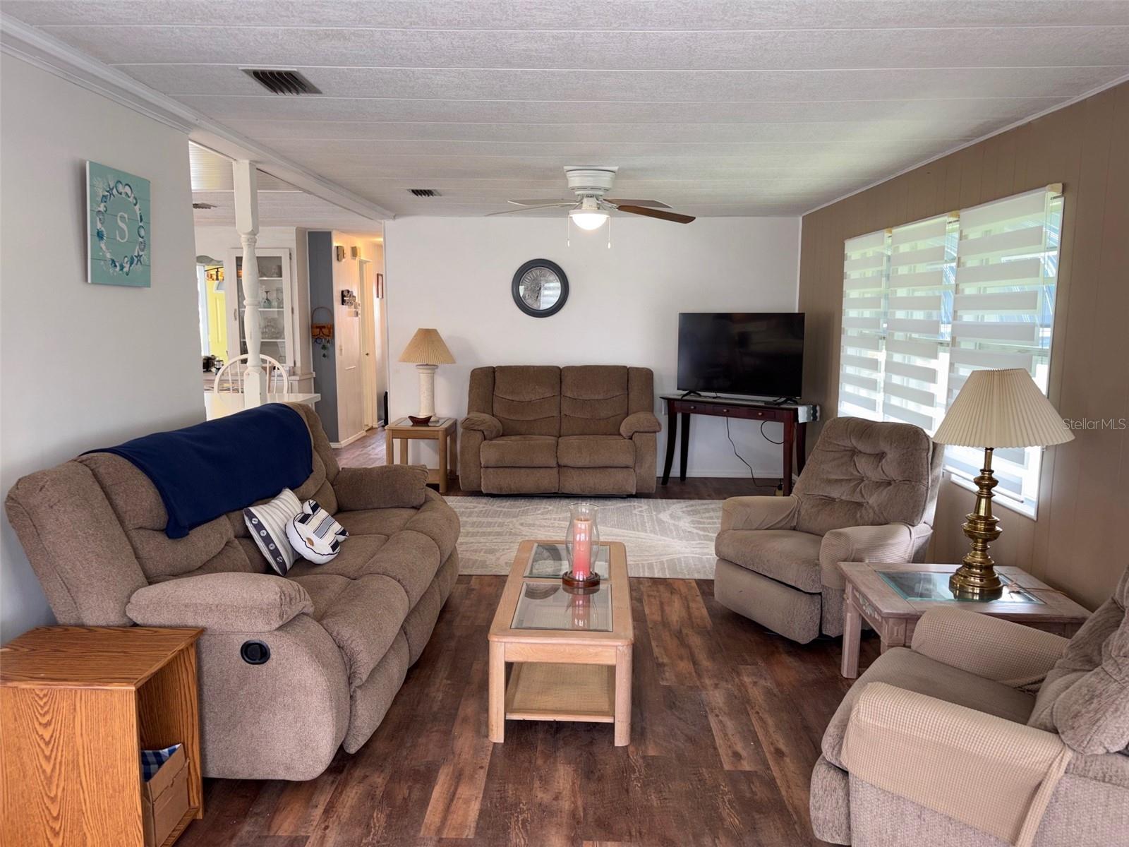 413 Cervina Dr N Property Photo 15