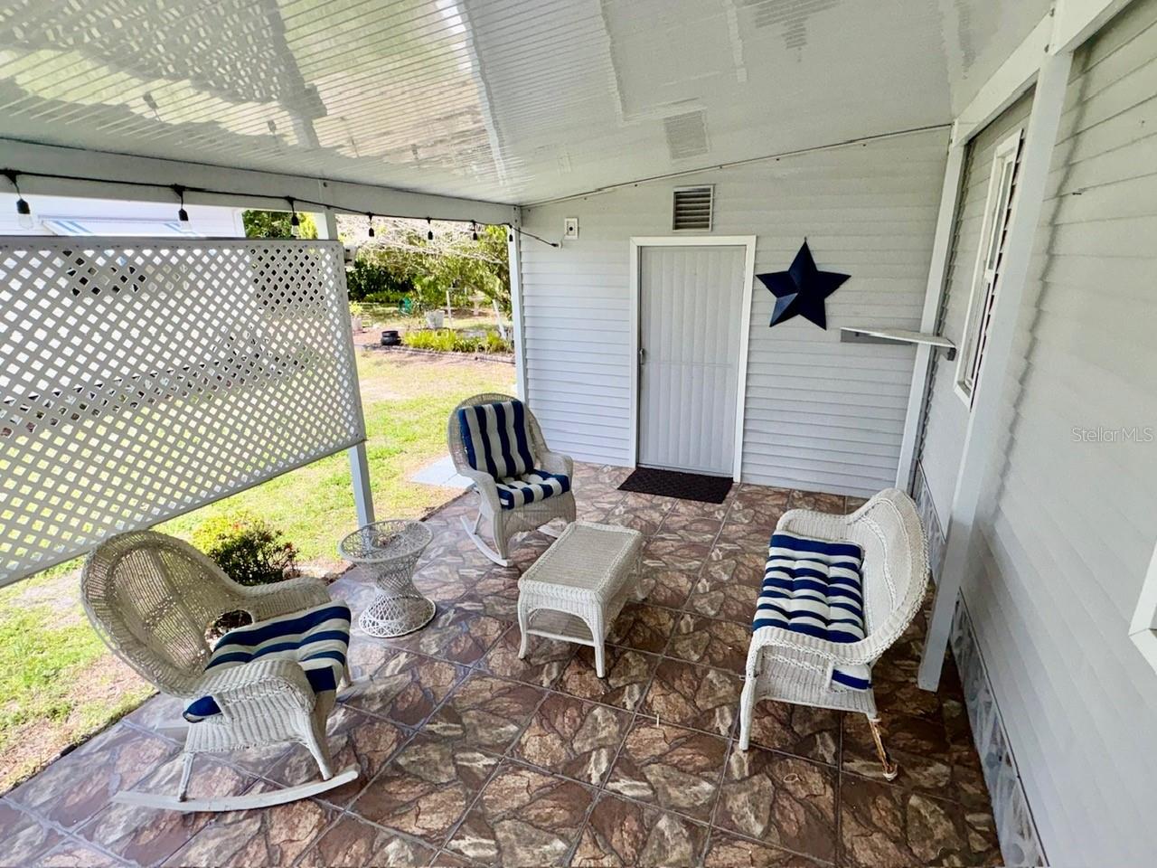 413 Cervina Dr N Property Photo 32