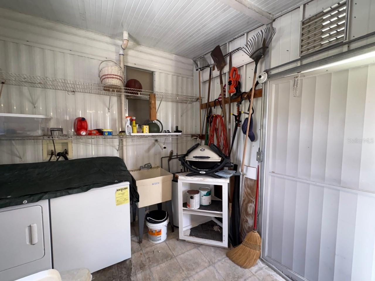 413 Cervina Dr N Property Photo 37