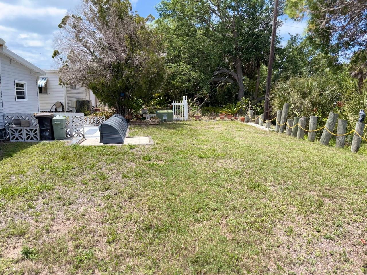 413 Cervina Dr N Property Photo 40