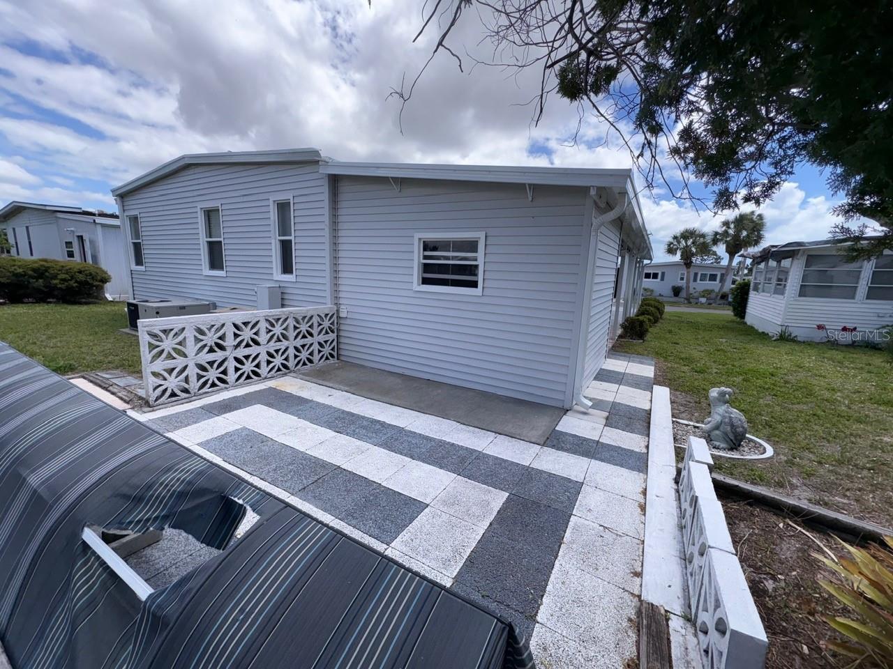 413 Cervina Dr N Property Photo 44
