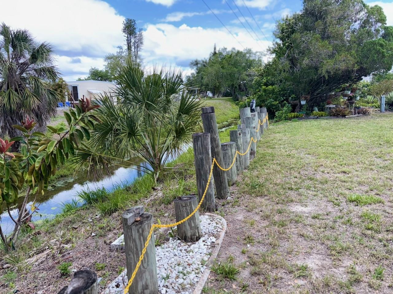 413 Cervina Dr N Property Photo 46
