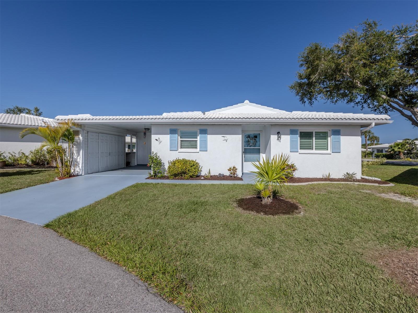 414 Circlewood Dr #h2 Property Photo 4