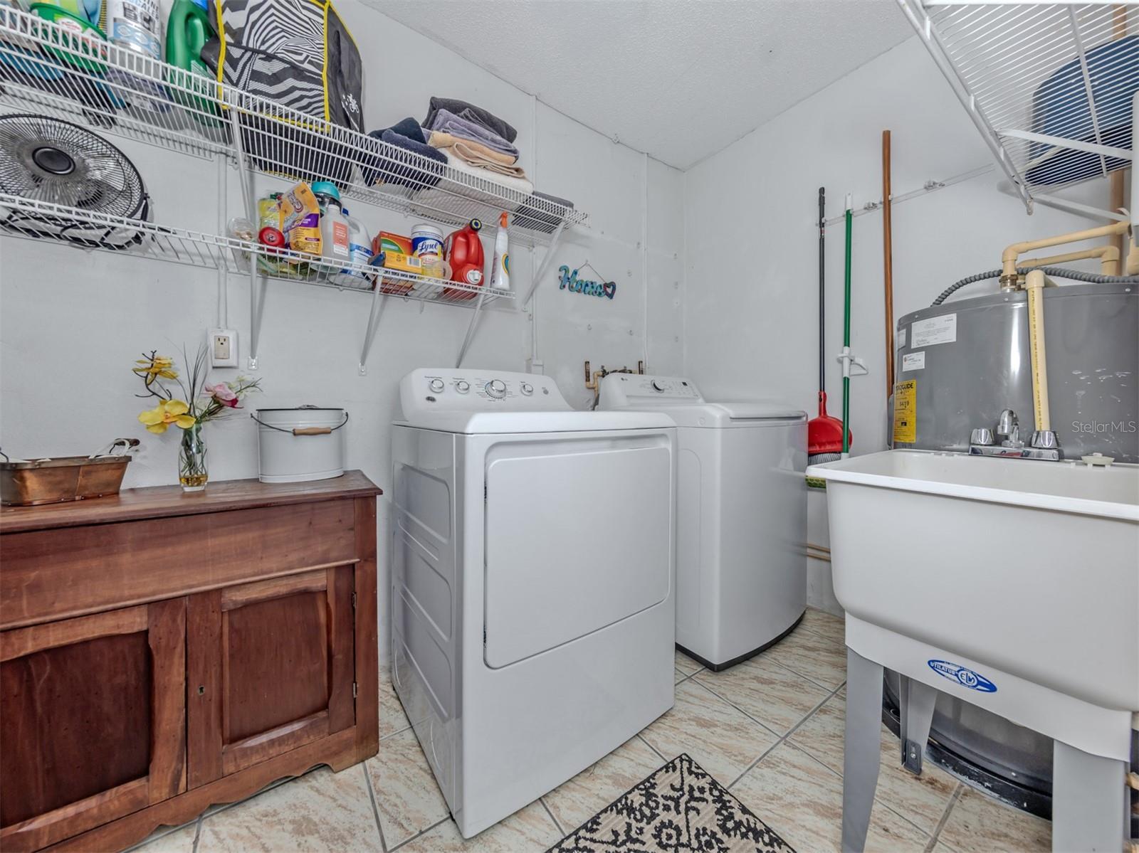 414 Circlewood Dr #h2 Property Photo 29