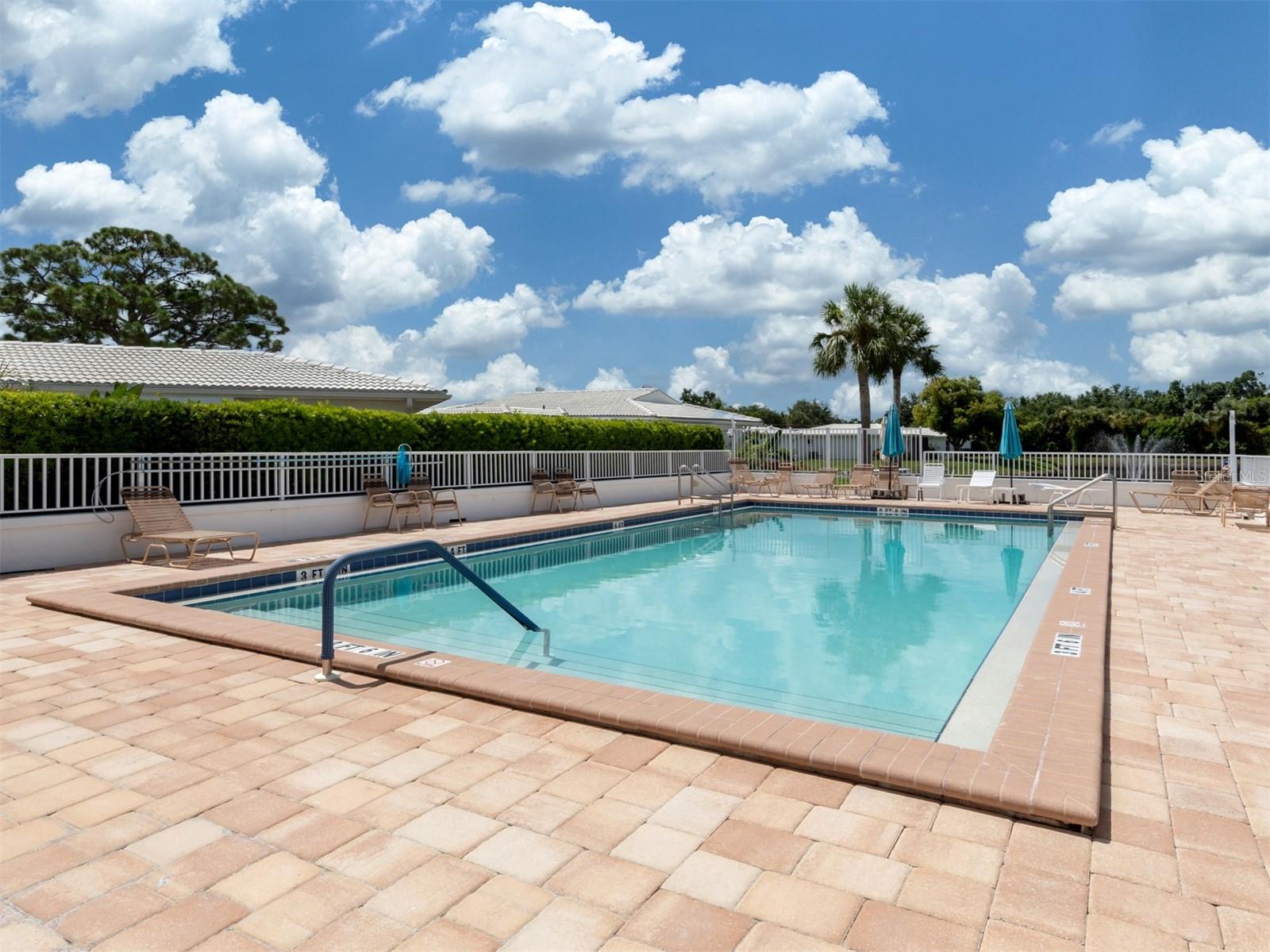 414 Circlewood Dr #h2 Property Photo 33