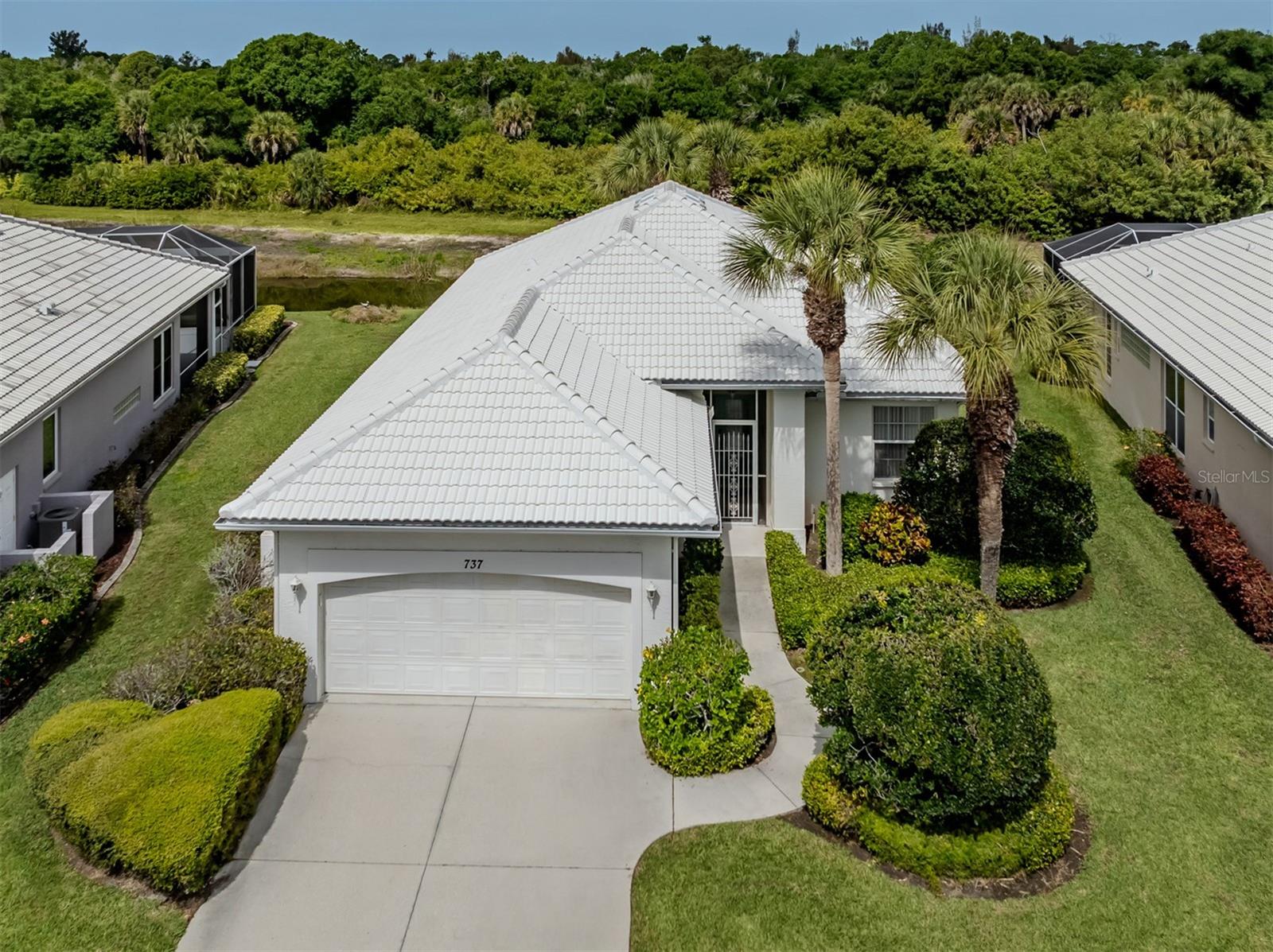 737 Pond Lily Way Property Photo 1
