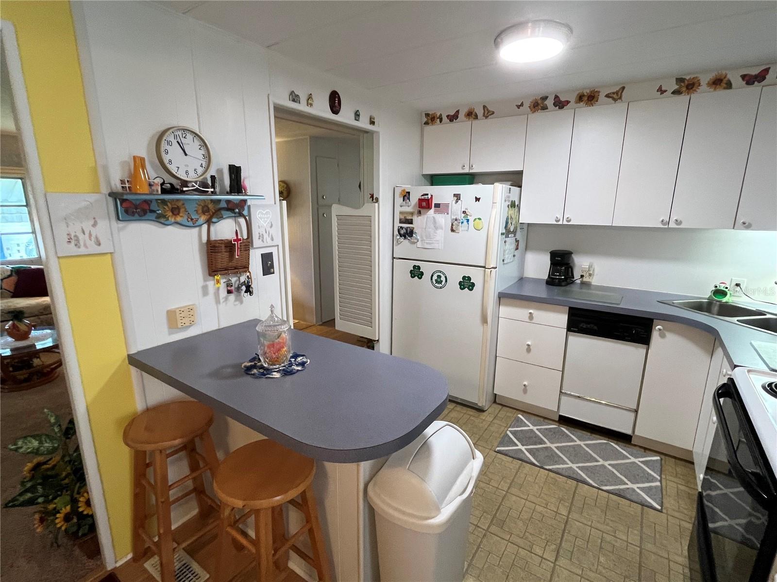 206 Roma Rd Property Photo 18