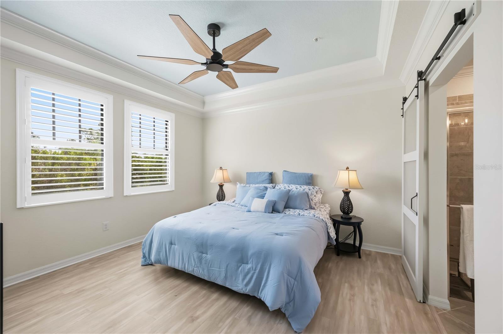10055 Crooked Creek Dr #102 Property Photo 10