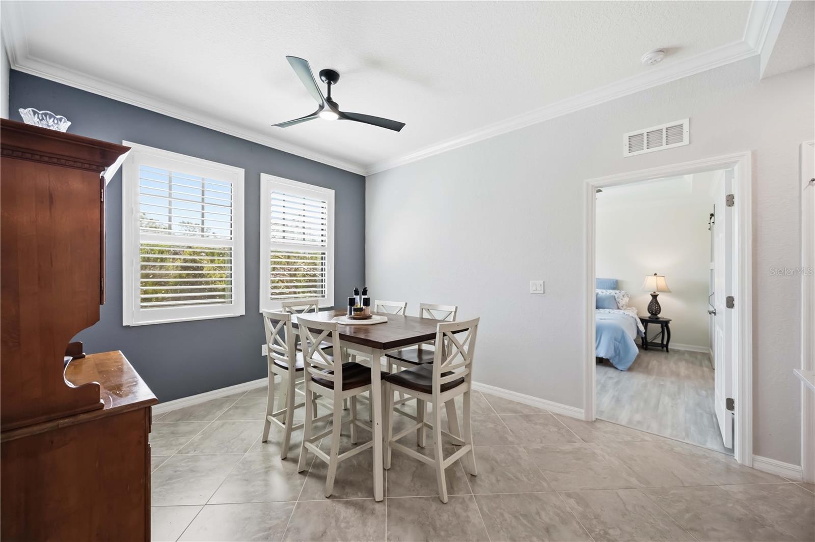 10055 Crooked Creek Dr #102 Property Photo 33