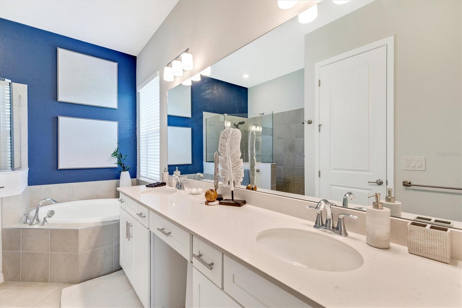 12736 Tulum Loop Property Photo 36