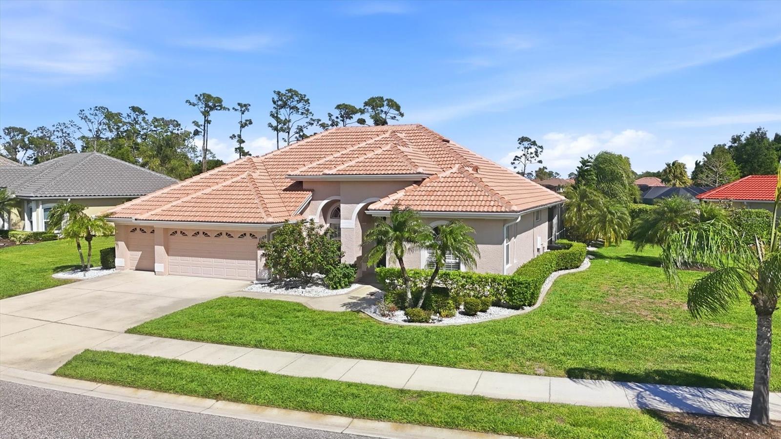 1166 Eagles Flight Way Property Photo 7
