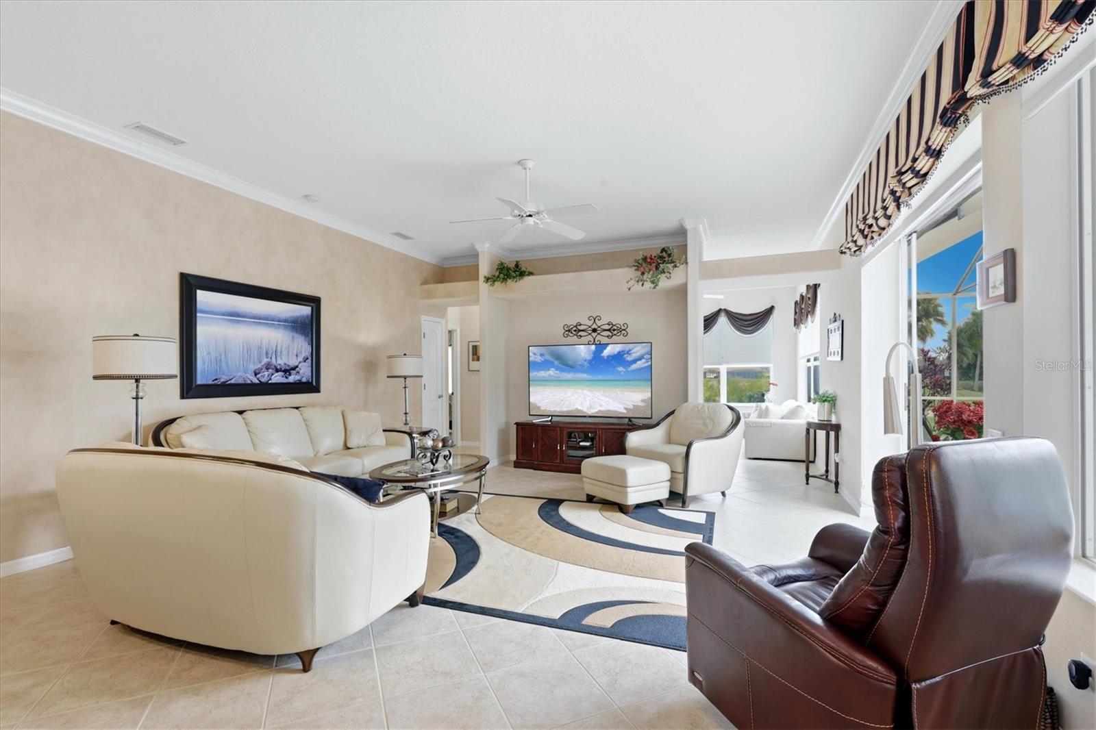 1166 Eagles Flight Way Property Photo 27