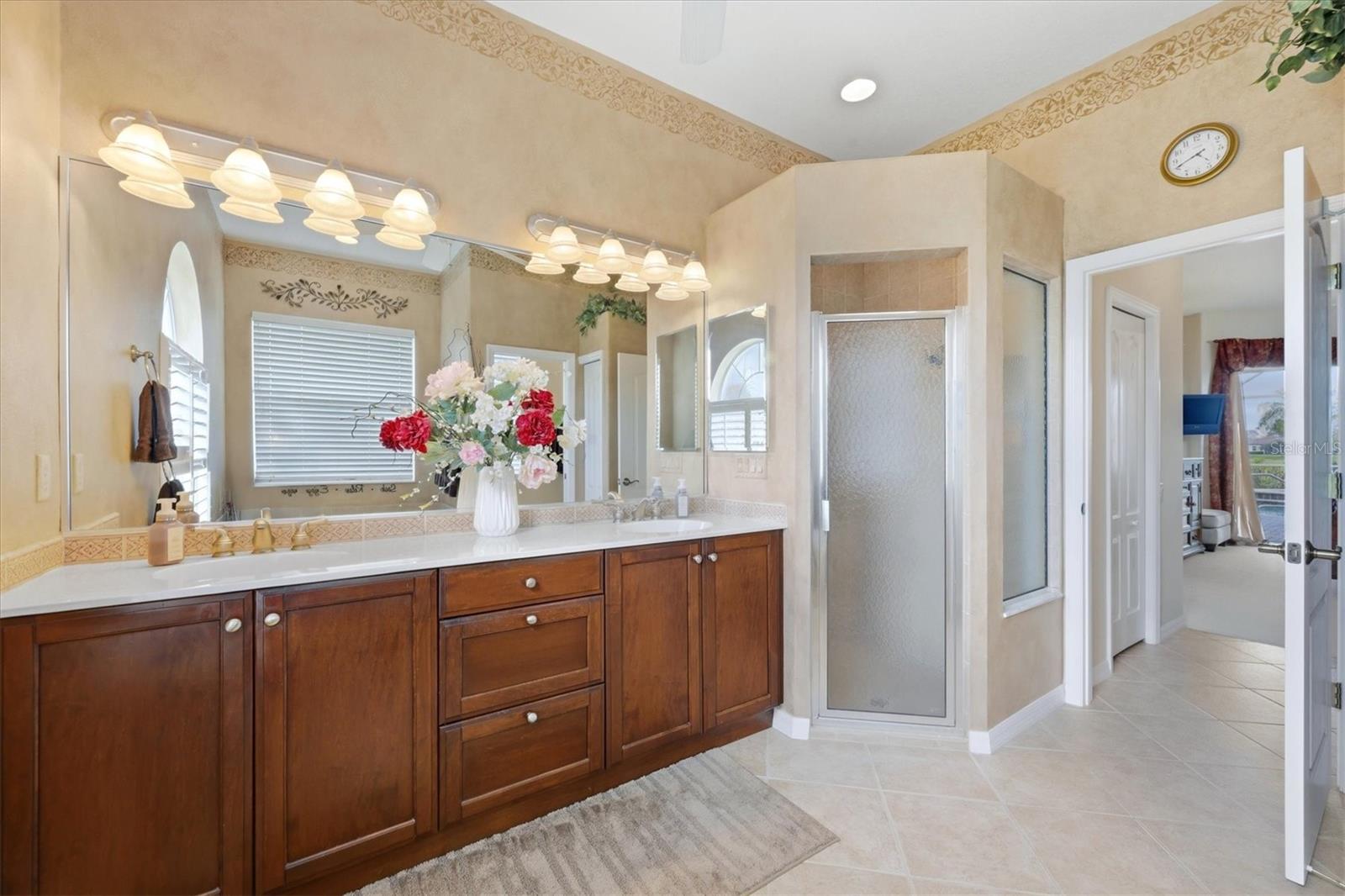 1166 Eagles Flight Way Property Photo 39
