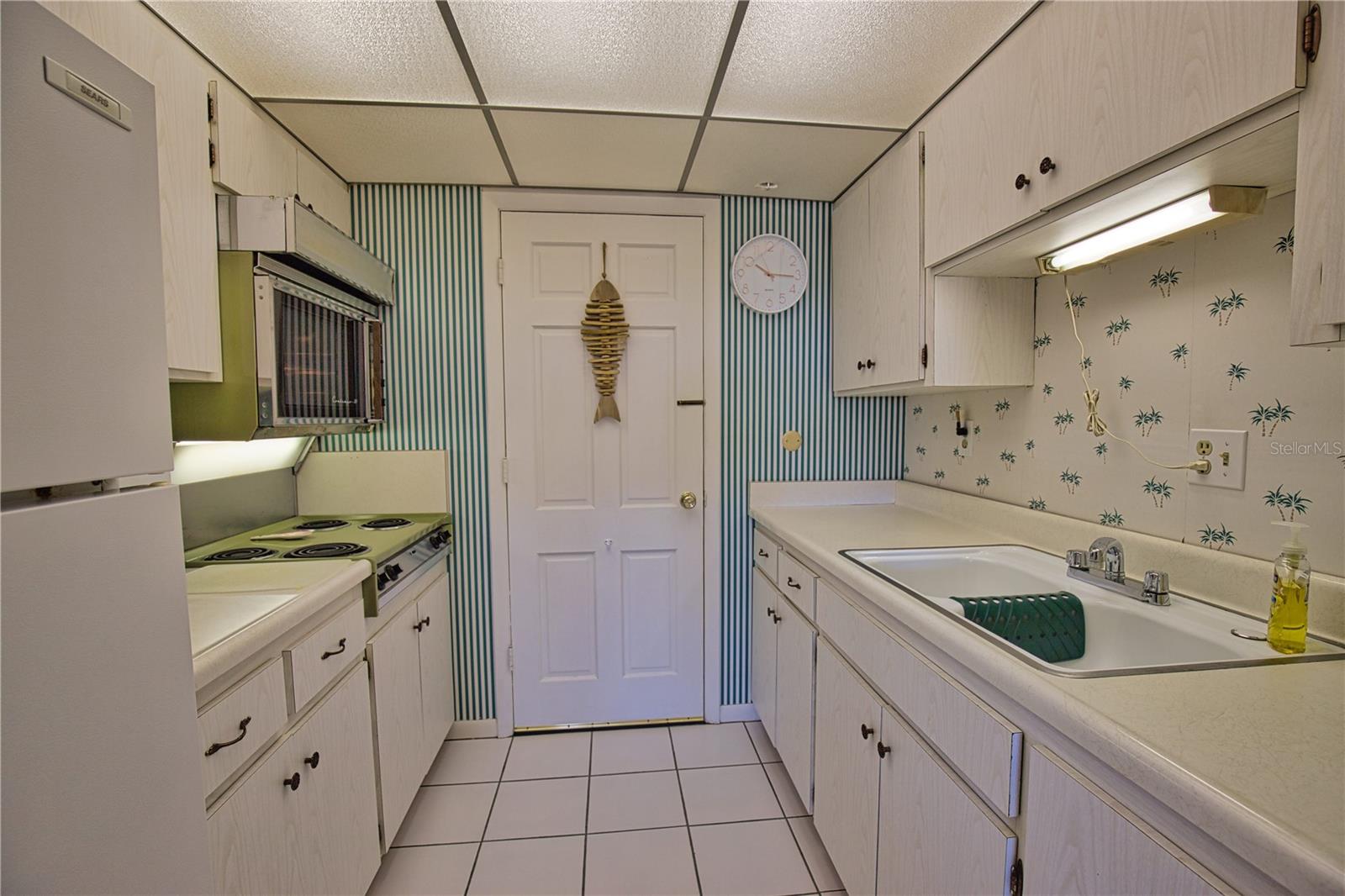 200 N The Esplanade #c-9 Property Photo 10