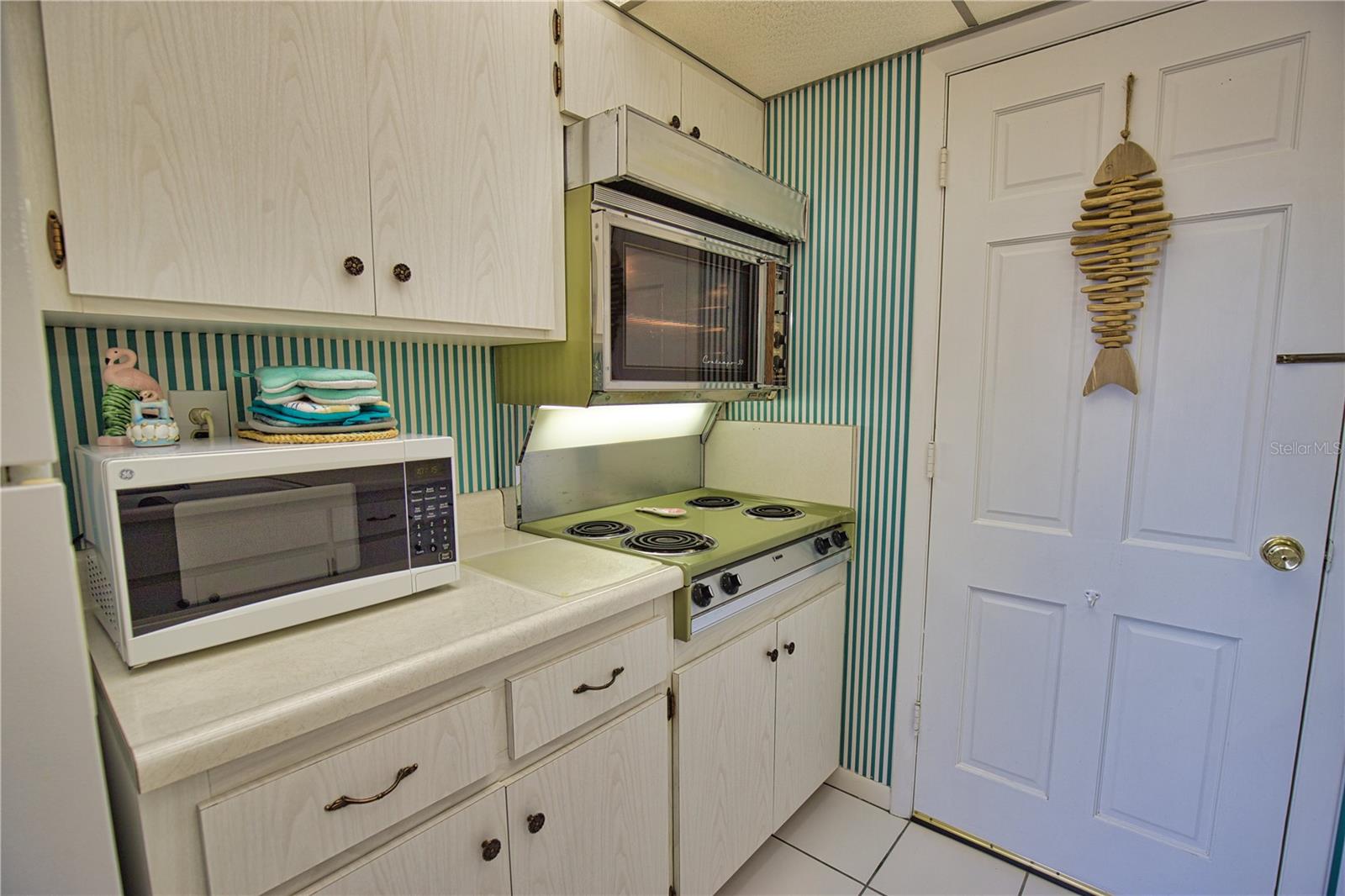 200 N The Esplanade #c-9 Property Photo 11