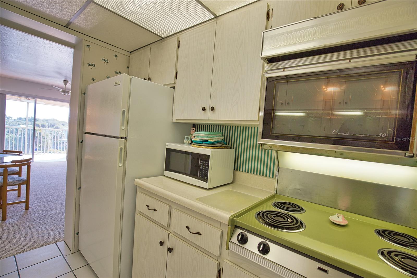 200 N The Esplanade #c-9 Property Photo 12