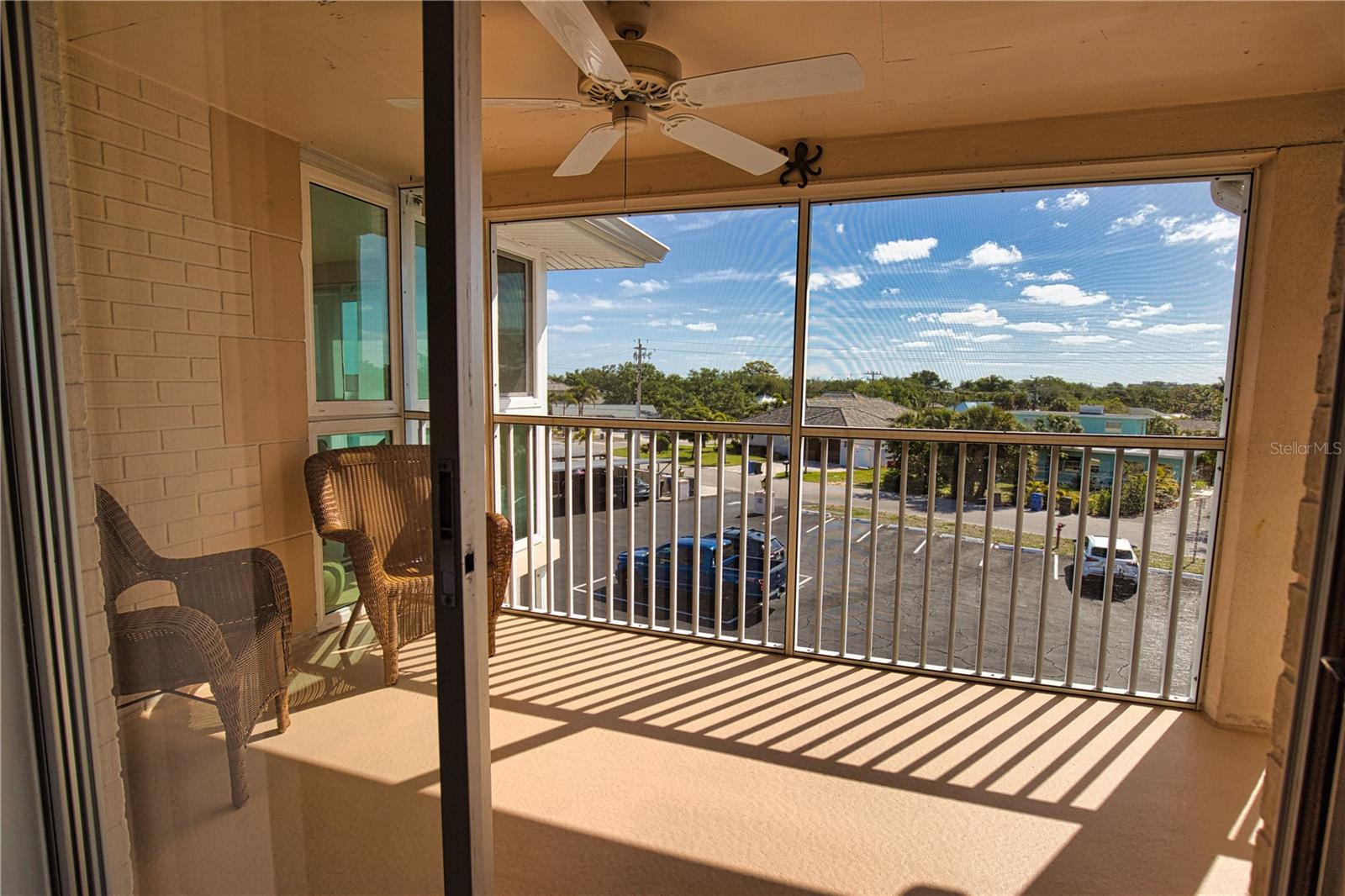 200 N The Esplanade #c-9 Property Photo 16