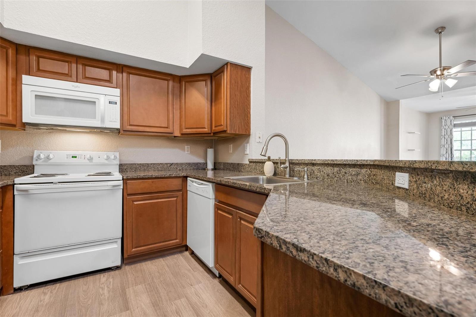 4174 Central Sarasota Pkwy ## 233 Property Photo 6