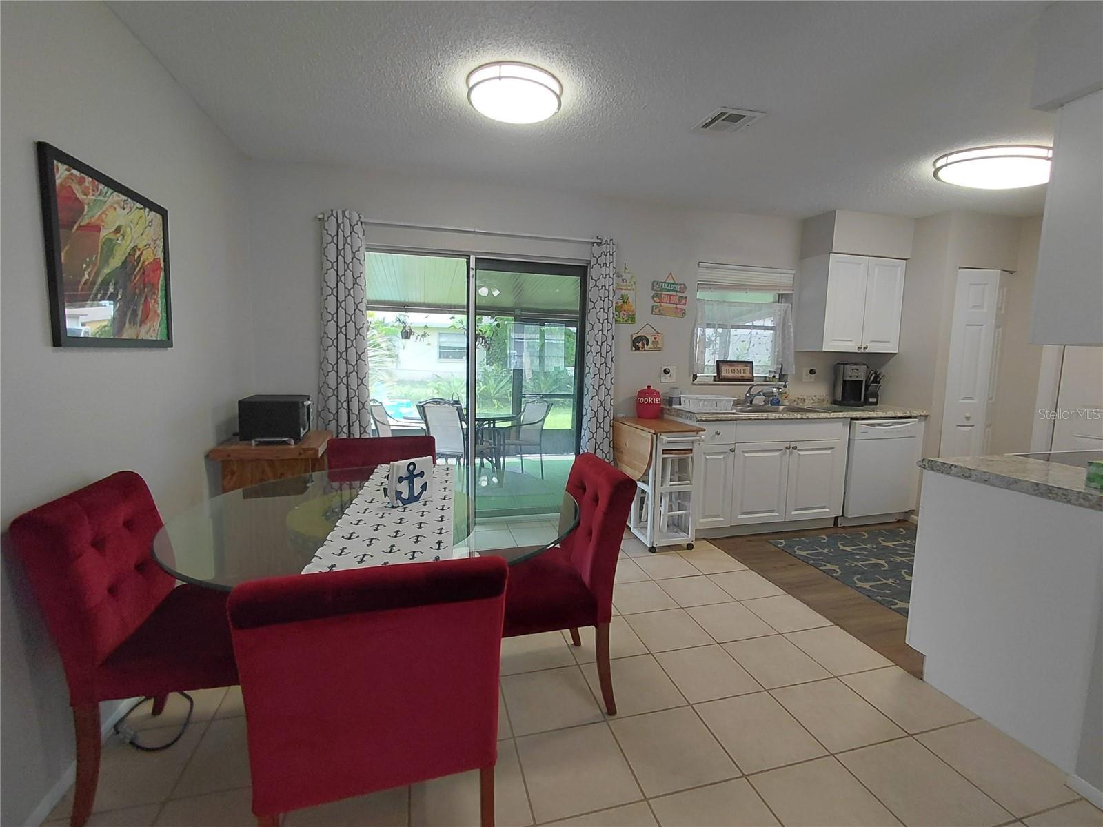 N6143977 Property Photo 5